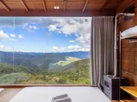 Cabin in the Mountains with Beautiful Views VST012 Hotels in Anitapolis