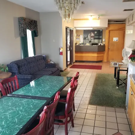 Fort Wayne Inn