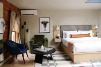 Kingston Carriage House Hotels in Kingston