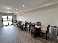 إيكونو لودج بومونت آي-10 ساوث