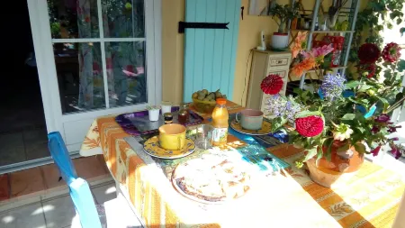 B&B Chez Rose-Marie Отели в г. Мериндоль-Лез-Оливье