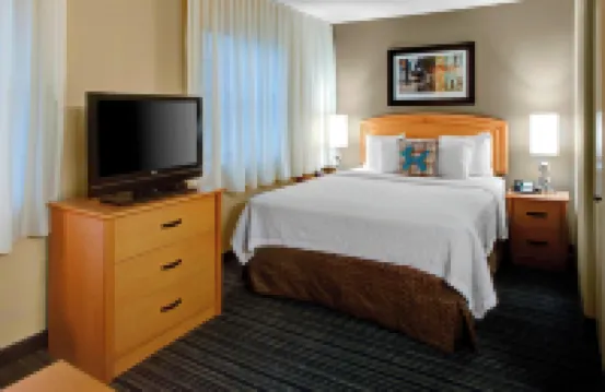 TownePlace Suites Atlanta Buckhead Hotel berhampiran Stesen MARTA-Lindbergh