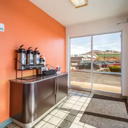 Motel 6 Wendover, UT