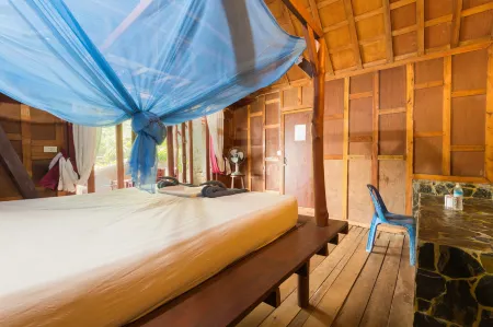 Mai PEN Rai Bungalows Отели рядом с достопримечательностью «Bottle Beach»