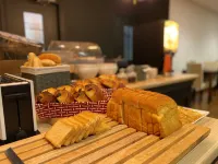 Shelder Hôtel - Cherbourg EN Cotentin - Equeurdreville - Breakfast