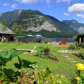 Hallstatt Hideaway - Adults Only