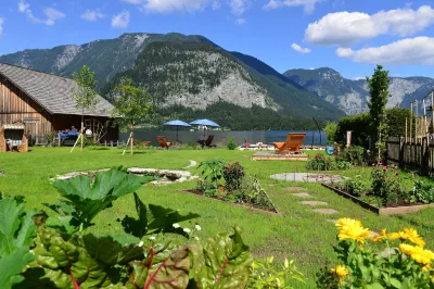 Hallstatt Hideaway - Adults Only Отели в г. 