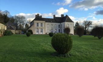Le Château d'Asnières en Bessin