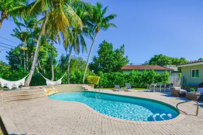 Amazing House with Pool Coral Gables Hotel in zona Frames USA & Art Gallery