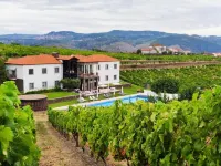 The Manor House Celeirós Hotels in Vale de Mendiz