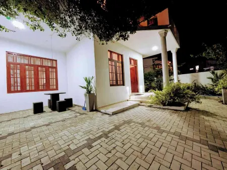 Rooftop Garden - 3 Bedrooms - Parking - 10MinBeach