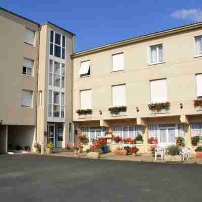 Le Chalet Fleuri Hotel Exterior