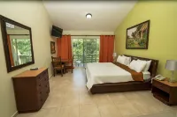 Jarabacoa River Club & Resort Hotels in Jarabacoa
