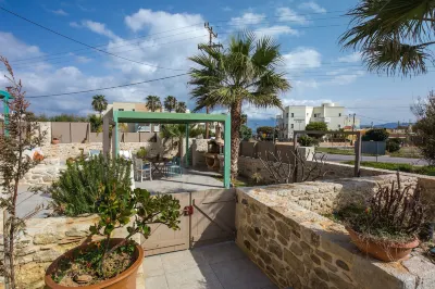 Arodamos Studios & Apts Hotels near Mavros Molos