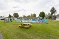 بارك سايد موتل من أويو ميدفيل بحيرة كونوت فنادق في Conneaut Lakeshore