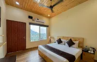 The Leisure Cave on the Ganges