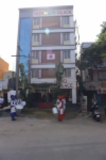 Hotel Stm Palace Hotels near RS Puram