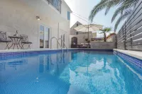 Villa Capitis in the Center - Apartment with Private Pool Hotels in Hvar