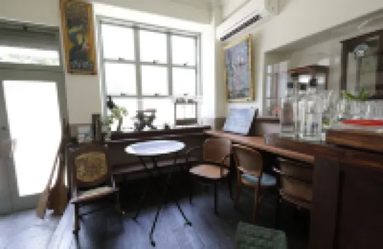 โฮสเทลคูระ