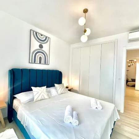 A12 Stylish and Modern 2Bds in la Marsa