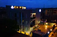 The Panache Luxury Apartment - Homestays