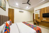 FabHotel Golden Tree