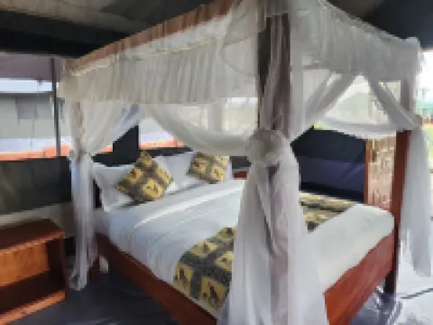 Endeem Mara Resort Hotels in Mara