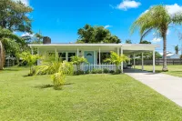 Little Palm Cottage
