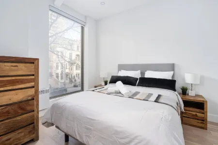 The S&D Hotel Отели рядом с достопримечательностью «Парк олимпик де Монреаль»