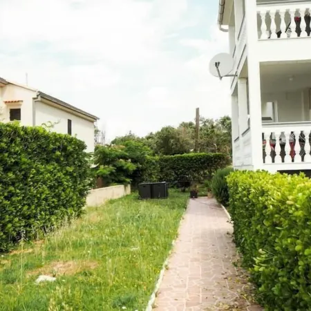 Villa Lotus