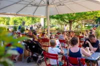 Camping RCN Le Moulin de la Pique Hôtels à : Belvès