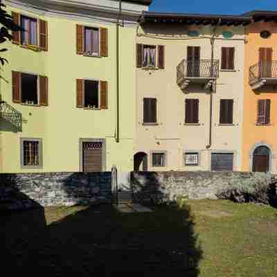 Family Lake Apartment by Rent All Como Hotel Exterior