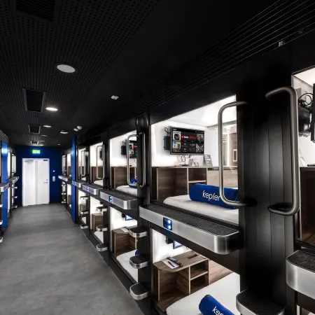 Kepler Club Riga Airport Hotel - Airside EU Transit Area Отели рядом с достопримечательностью «Золитуде»