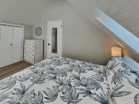 Pelican Place