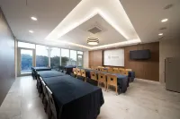 Bareve Hotel