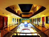 Castle International Premium Hotel Hotels in Baichanalli
