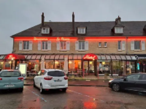 Hôtel le Phare Hotels in Ouistreham