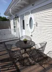 The Decker House Bed & Breakfast Hotels in Mason City