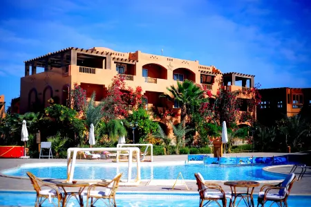 Dream Lagoon & Aqua Park Resort Отели в г. Qesm Marsa Alam