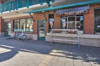 Sunny Views and Full Kitchen Amenities - Charming Escape Hotels near Bootdoctors