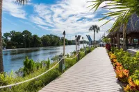 Private Dock, Resort Pool, and Gourmet Kitchens - Stunning Tropical Haven