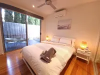 Stylish townhouse in prime location Dromana