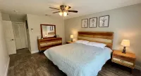 Lakeside Retreat - Large Spacious Home with Gameroom!