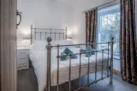 Sea View - 2 Bedroom Cottage - Wisemans Bridge - Saundersfoot Hotels in Amroth