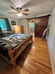 Goldilocks Cozy Hideaway! 5 miles to town. ONE-NIGHT STAY WELCOMED