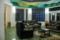 Sunshine Lodge: Your Home Away from Home Hotels in Falmouth