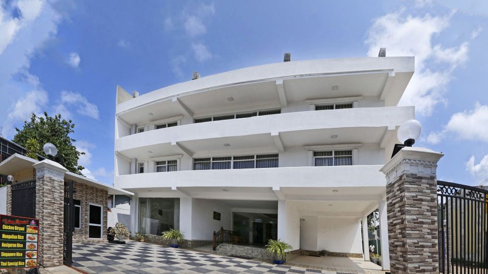 Ronaka Airport Transit Hotel