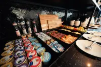 Van der Valk Hotel Bloom - breakfast