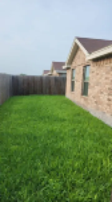 靠近大學的兩卧室公寓