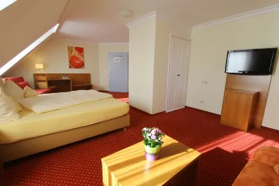 Abasto Hotel Eichenau Hotels in der Nähe von Schloss Esting